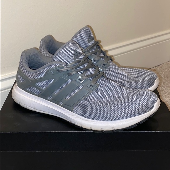 ultra boost vs cloudfoam